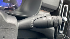 Volvo Xc40 2.0 B4P Plus Dark 5dr AWD Auto Petrol Estate